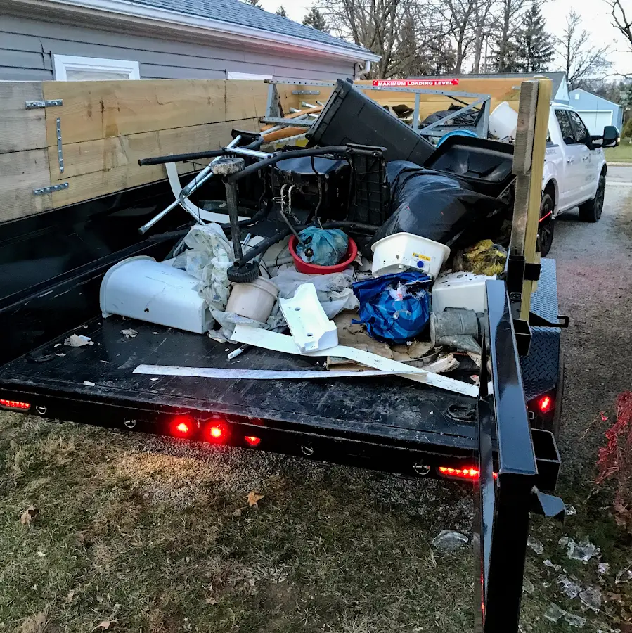 Roll-off dumpster delivered to a residential driveway in Cottleville